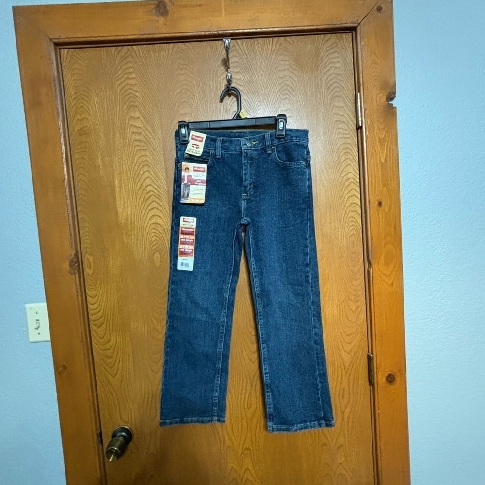 NWT Boy’s 10 Husky Wrangler Jeans - Picture 1 of 5